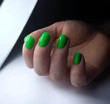 Load image into Gallery viewer, Molecule Nr 35 Gel Polish 10 ml.
