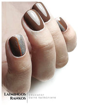 Load image into Gallery viewer, Molecule Nr 52 Gel Polish 10 ml.