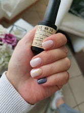 Load image into Gallery viewer, Molecule Nr 70 Gel Polish 10 ml.